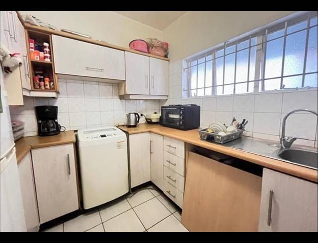 1 BEDROOM APARTMENT FOR SALE IN ESPLANADE